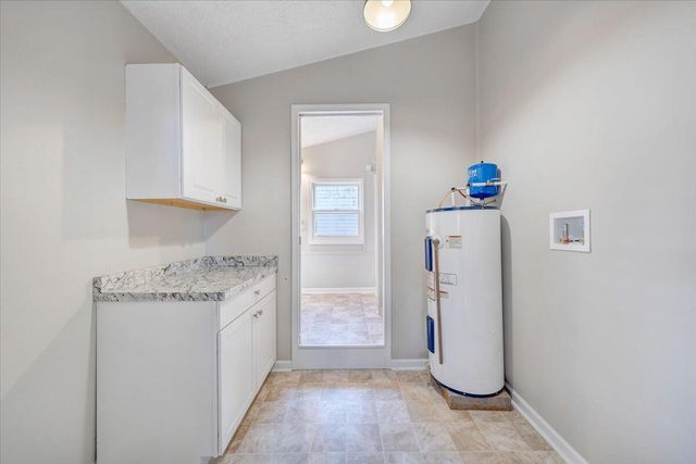 4713 Delray ST, Roanoke, VA 24012