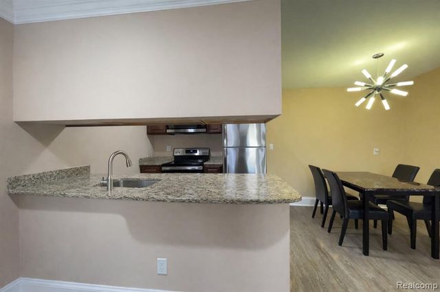 34720 Huntley Drive 23, Sterling Heights, MI 48312