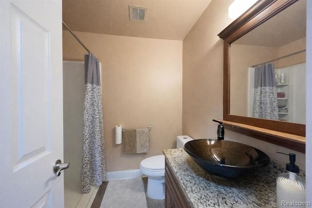 34720 Huntley Drive 23, Sterling Heights, MI 48312