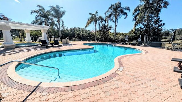 5174 NORTHRIDGE ROAD 108, Sarasota, FL 34238