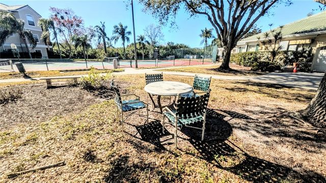 5174 NORTHRIDGE ROAD 108, Sarasota, FL 34238