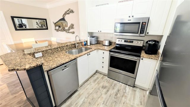 5174 NORTHRIDGE ROAD 108, Sarasota, FL 34238