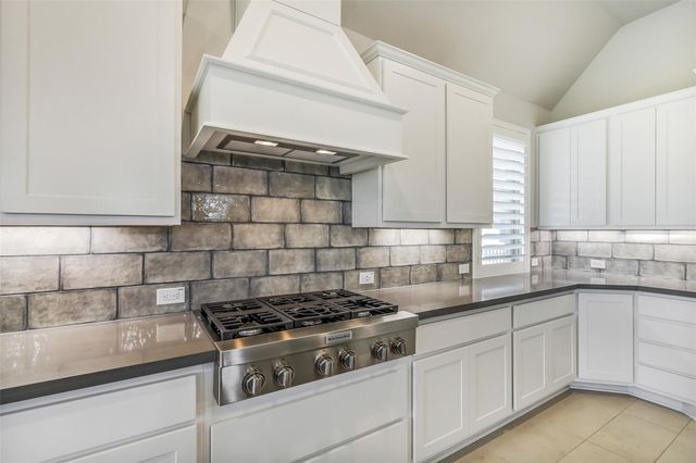 10106 Lehman Drive, Willis, TX 77318