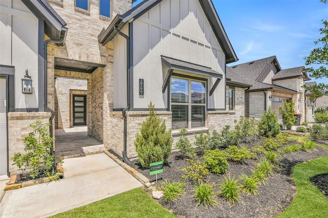 10106 Lehman Drive, Willis, TX 77318