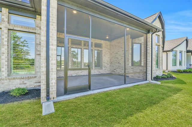 10106 Lehman Drive, Willis, TX 77318