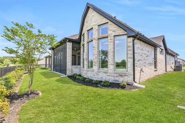10106 Lehman Drive, Willis, TX 77318
