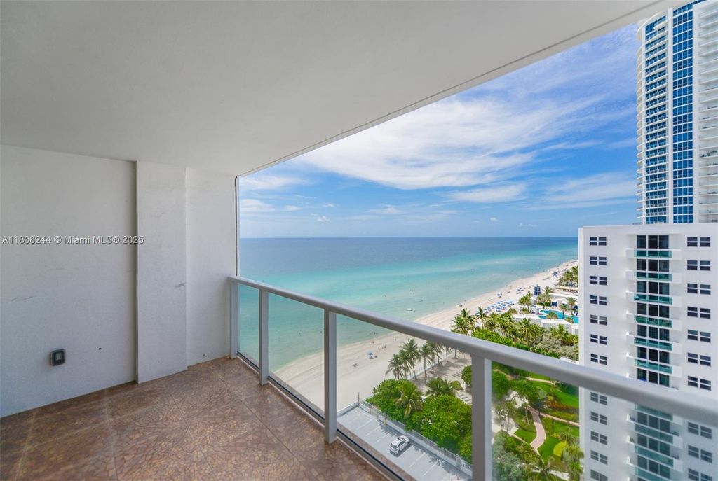 2751 S Ocean Dr 1707S, Hollywood, FL 33019