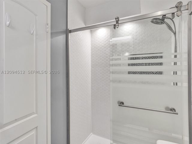 2001 Atlantic Shores Blvd 419, Hallandale Beach, FL 33009