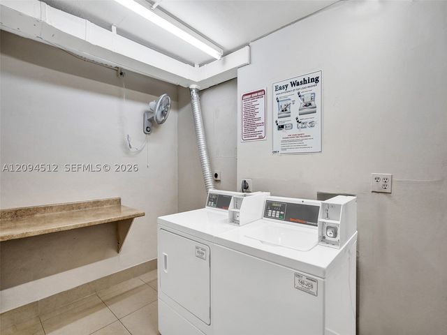 2001 Atlantic Shores Blvd 419, Hallandale Beach, FL 33009