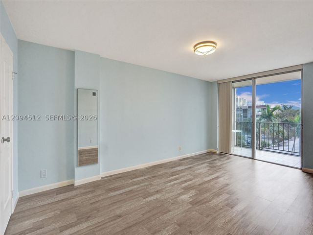 2001 Atlantic Shores Blvd 419, Hallandale Beach, FL 33009