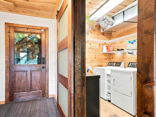 135 Bandit Lane, Blue Ridge, GA 30513