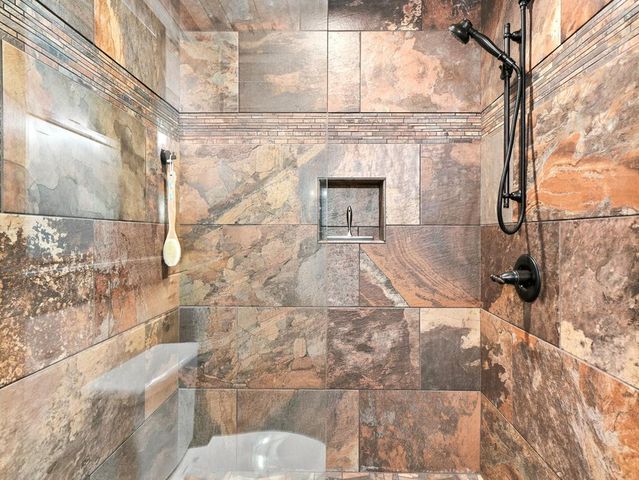 135 Bandit Lane, Blue Ridge, GA 30513