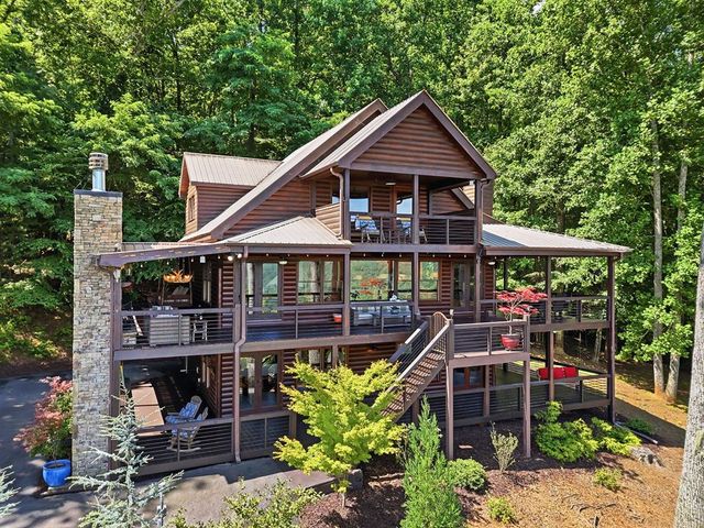 135 Bandit Lane, Blue Ridge, GA 30513