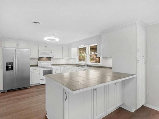 296 Reeves Road, Jackson, GA 30233