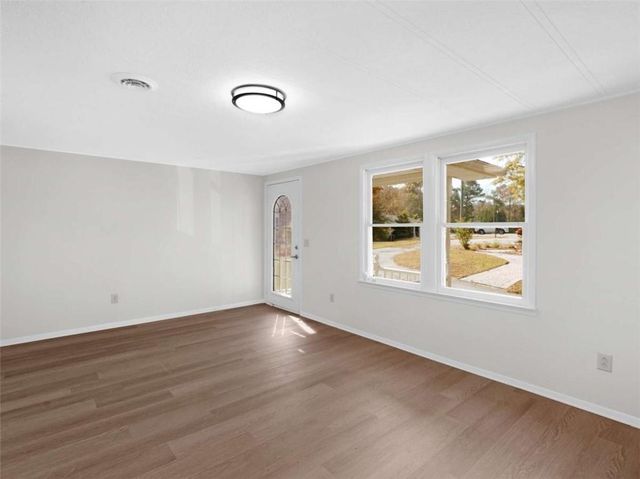 296 Reeves Road, Jackson, GA 30233