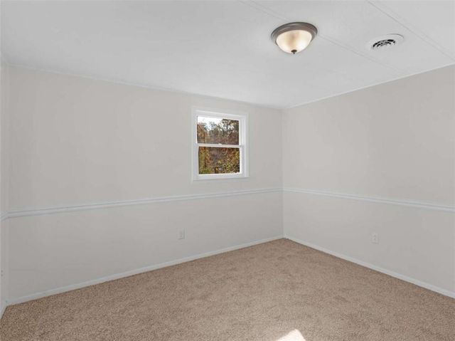 296 Reeves Road, Jackson, GA 30233