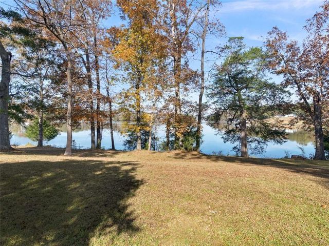 296 Reeves Road, Jackson, GA 30233