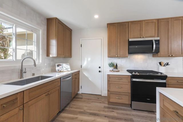 522 Garfield St, Oceanside, CA 92054