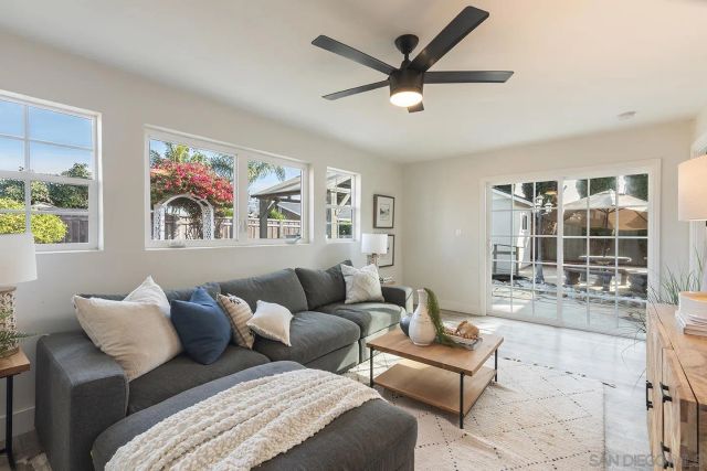 522 Garfield St, Oceanside, CA 92054