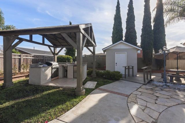 522 Garfield St, Oceanside, CA 92054