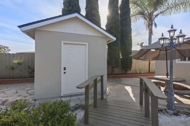 522 Garfield St, Oceanside, CA 92054