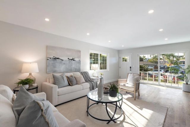 522 Garfield St, Oceanside, CA 92054