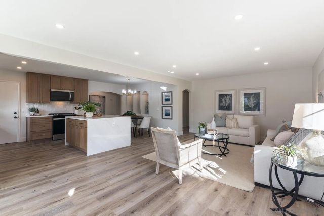 522 Garfield St, Oceanside, CA 92054