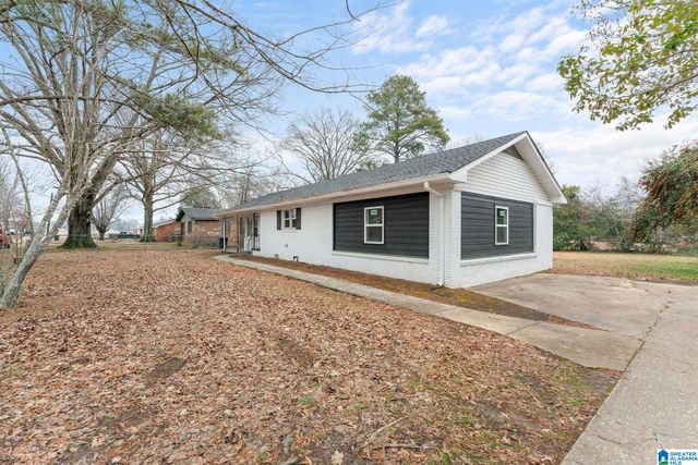 2312 2ND AVENUE NW, Fayette, AL 35555