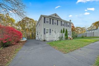 45 Ledgecrest, Worcester, MA 01603
