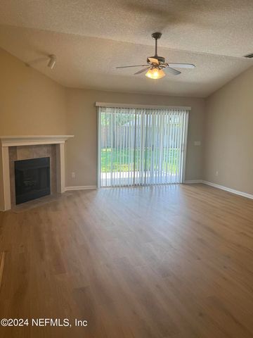 2016 SPRING MEADOWS Court, St. Augustine, FL 32092