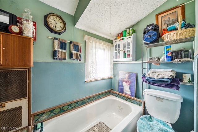 3608 W 45th Street, Cleveland, OH 44102