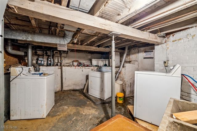 3608 W 45th Street, Cleveland, OH 44102