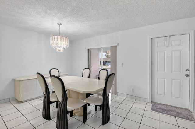 14386 Campanelli Drive, Delray Beach, FL 33484