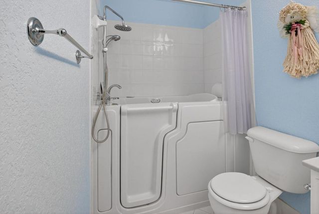 14386 Campanelli Drive, Delray Beach, FL 33484