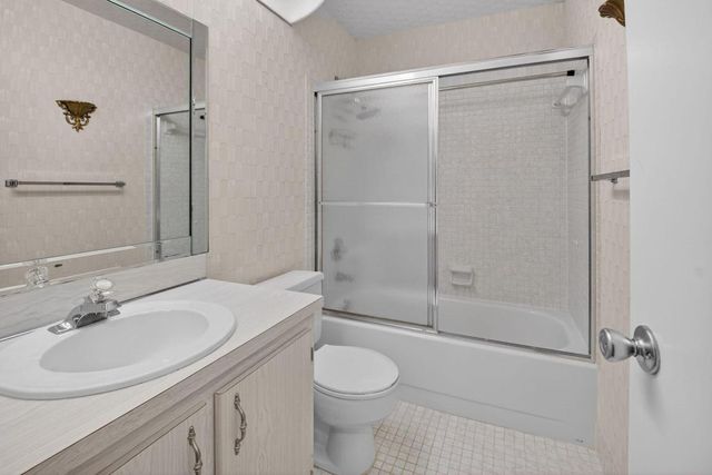 14386 Campanelli Drive, Delray Beach, FL 33484