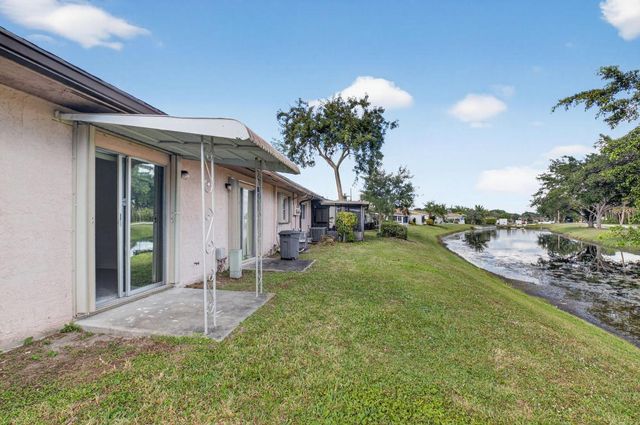 14386 Campanelli Drive, Delray Beach, FL 33484