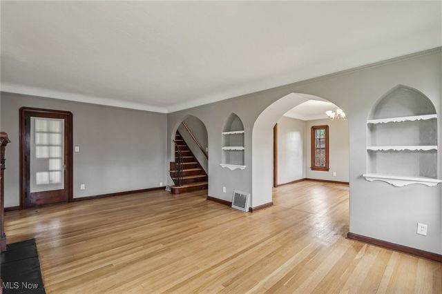 2923 Brookview Boulevard, Parma, OH 44134