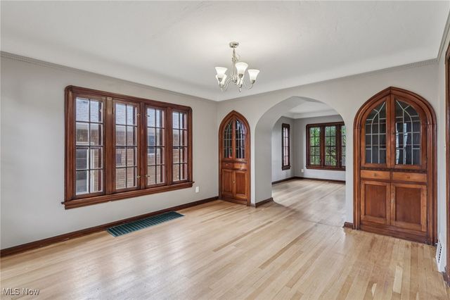 2923 Brookview Boulevard, Parma, OH 44134