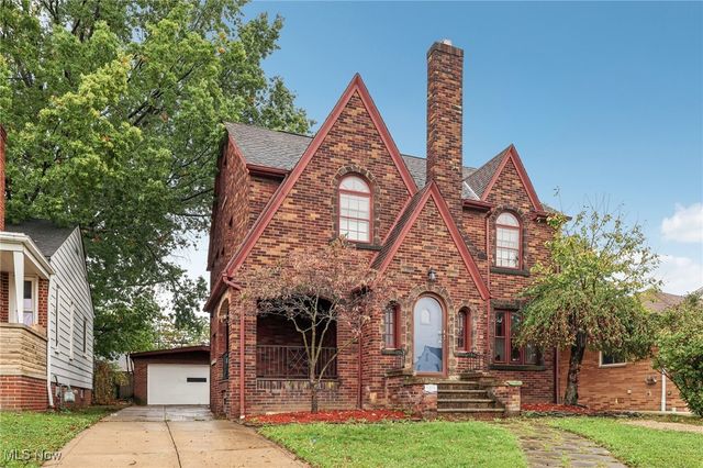 2923 Brookview Boulevard, Parma, OH 44134