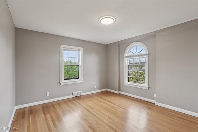 2923 Brookview Boulevard, Parma, OH 44134