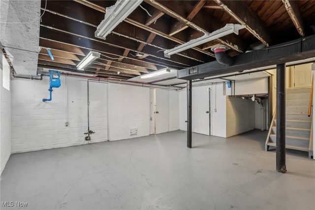 2923 Brookview Boulevard, Parma, OH 44134