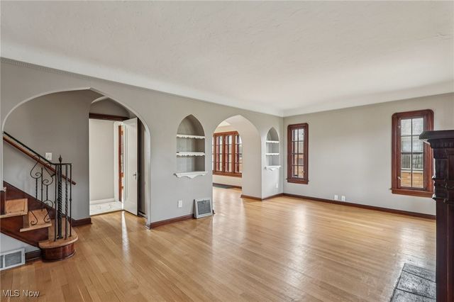 2923 Brookview Boulevard, Parma, OH 44134