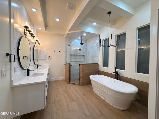 284 Emerald Dust Place, Horizon City, TX 79928