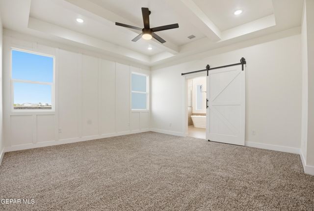 284 Emerald Dust Place, Horizon City, TX 79928