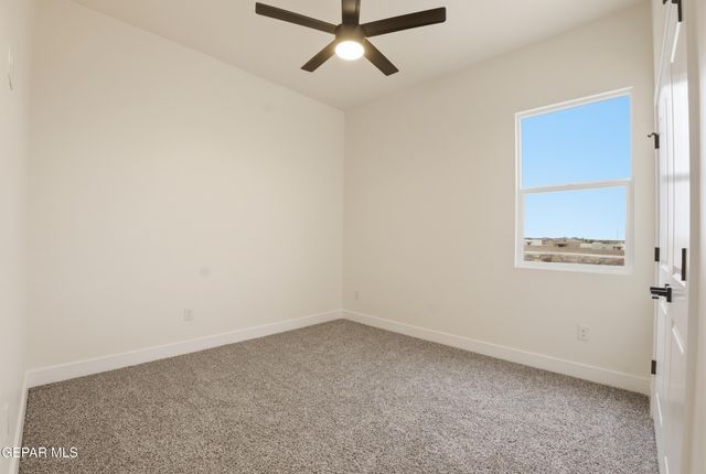284 Emerald Dust Place, Horizon City, TX 79928