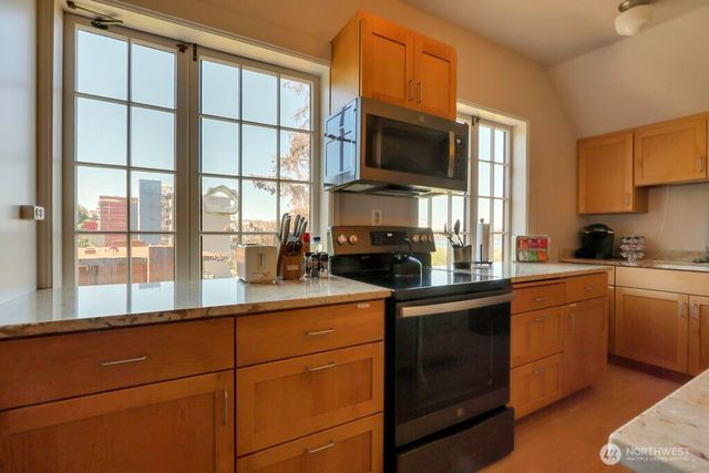 401 Broadway, Tacoma, WA 98402