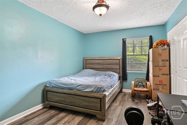 8 Williamsburg Court, Savannah, GA 31419