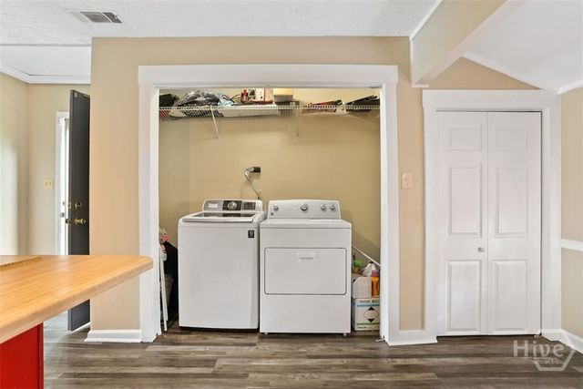 8 Williamsburg Court, Savannah, GA 31419