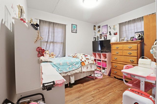 3613 S Taylor AVENUE, Milwaukee, WI 53207