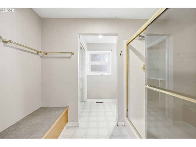 19124 Se JACOBY Rd, Sandy, OR 97055